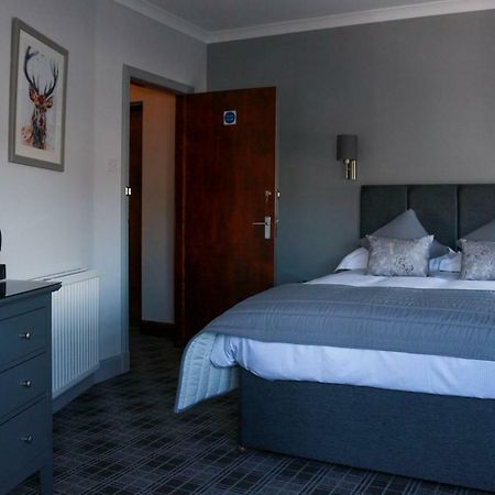 The Royal Hotel Странрер Екстериор снимка